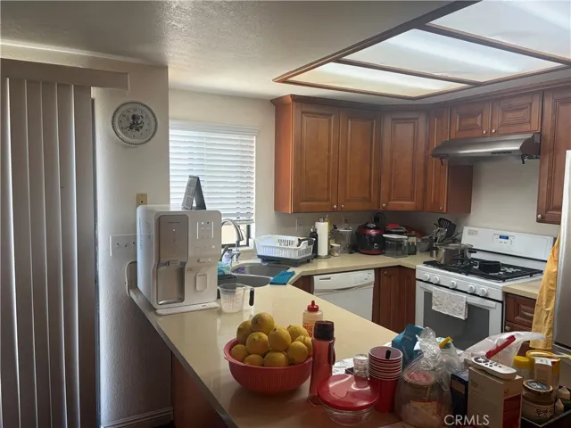 23051 Paseo De Terrado 4, Diamond Bar, California 91765