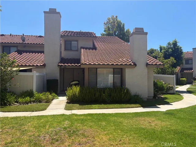 23051 Paseo De Terrado 4, Diamond Bar, California 91765