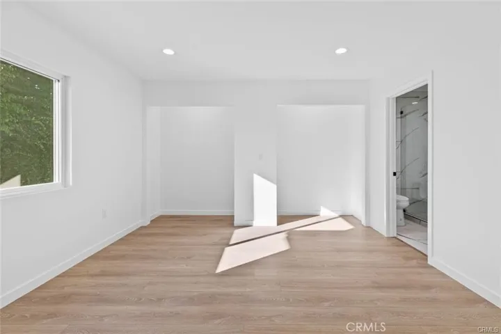 6842 Cedros Avenue, Van Nuys, California 91405