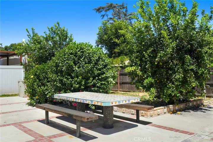 15841 Marlin Place, Lake Balboa, California 91406