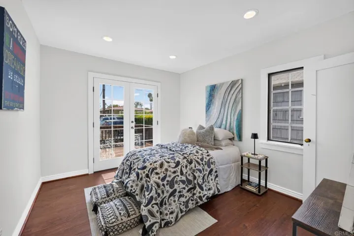 4855 Pine Street, La Mesa, California 91942