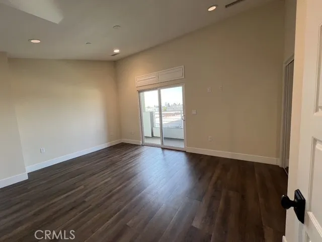 3855 139th Street, Hawthorne, California 90250