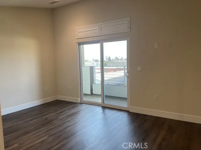 3855 139th Street, Hawthorne, California 90250