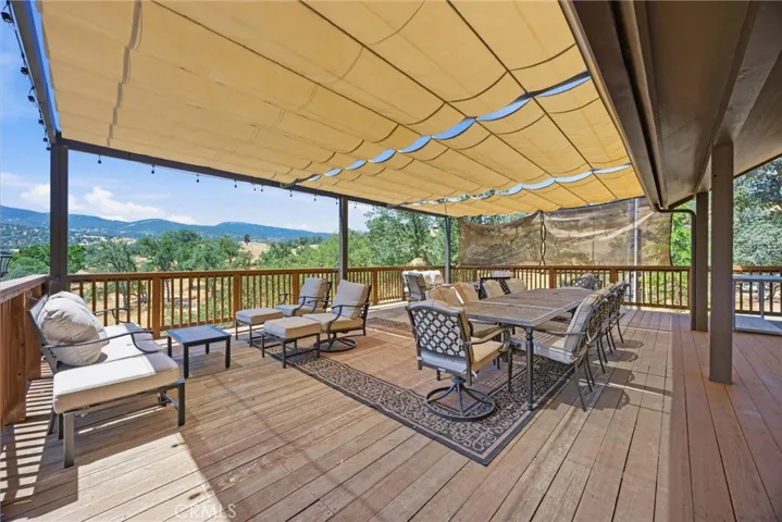 20205 Old Town Road, Tehachapi, California 93561