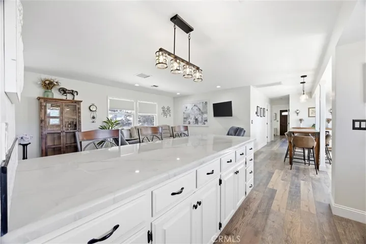 20205 Old Town Road, Tehachapi, California 93561