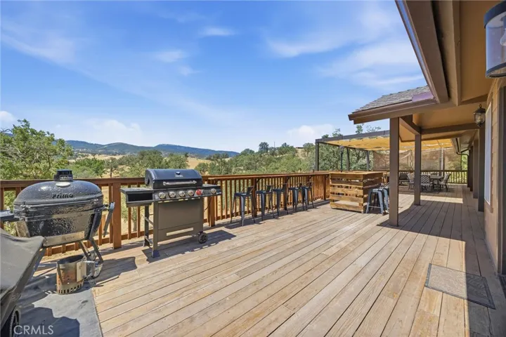 20205 Old Town Road, Tehachapi, California 93561