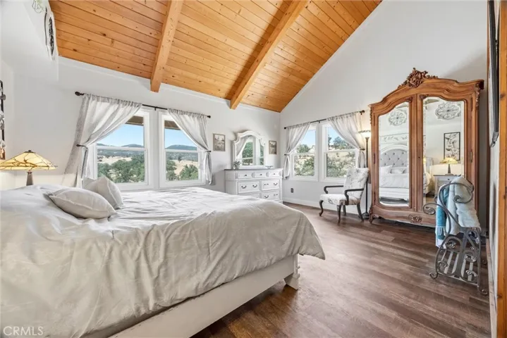 20205 Old Town Road, Tehachapi, California 93561