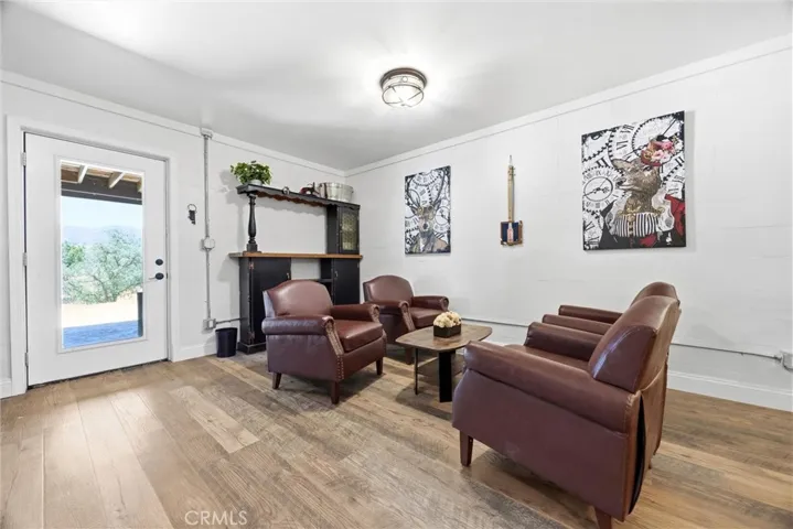 20205 Old Town Road, Tehachapi, California 93561