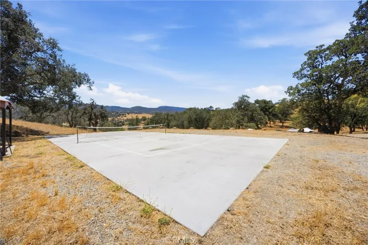 20205 Old Town Road, Tehachapi, California 93561