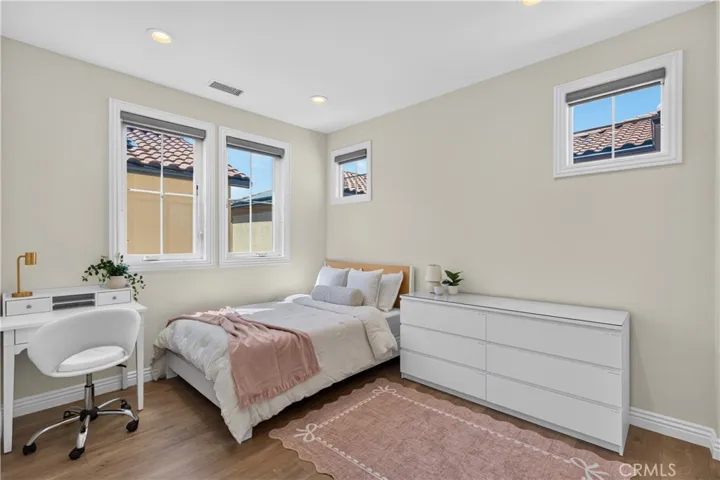 20656 W Chestnut, Porter Ranch, California 91326