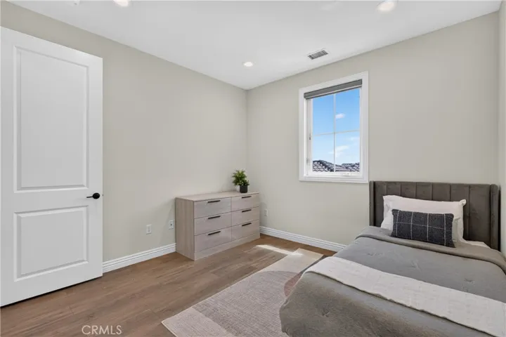 20656 W Chestnut, Porter Ranch, California 91326