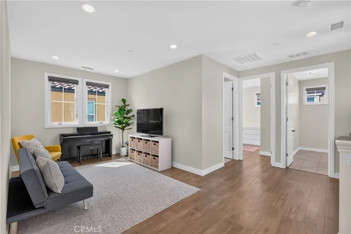 20656 W Chestnut, Porter Ranch, California 91326