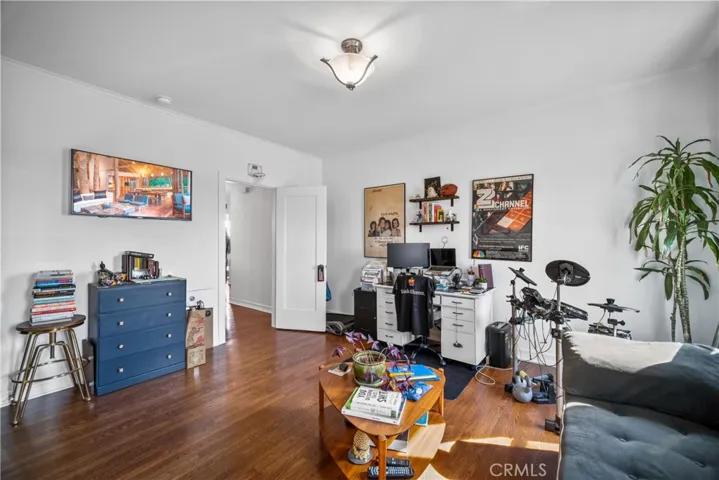 1245 S Hudson, Los Angeles, California 90019