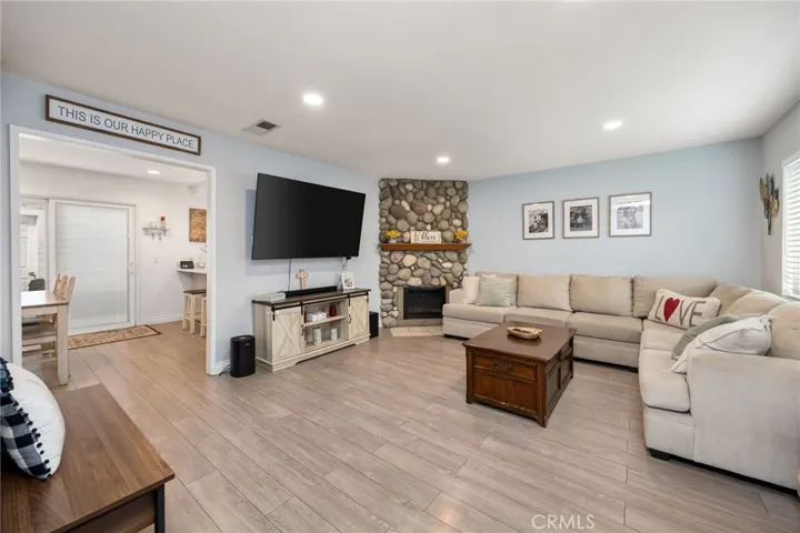 15251 Leffingwell 8, Whittier, California 90604