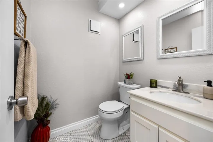 15251 Leffingwell 8, Whittier, California 90604