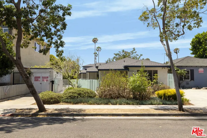 1446 Yale Street, Santa Monica, California 90404