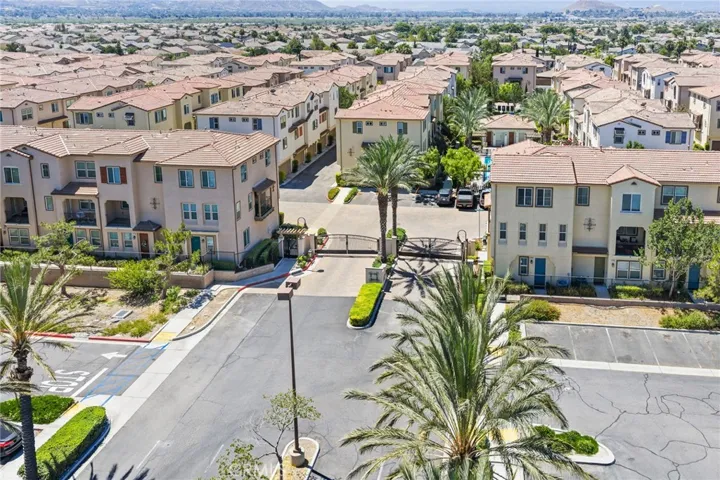 6366 Aquila Way, Eastvale, California 91752
