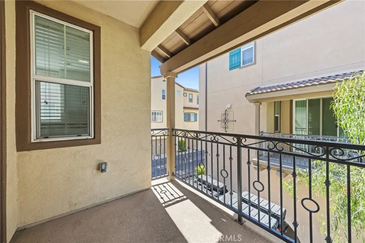 6366 Aquila Way, Eastvale, California 91752