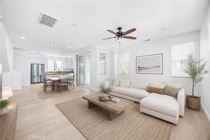 Living/Dining Virtual Staging