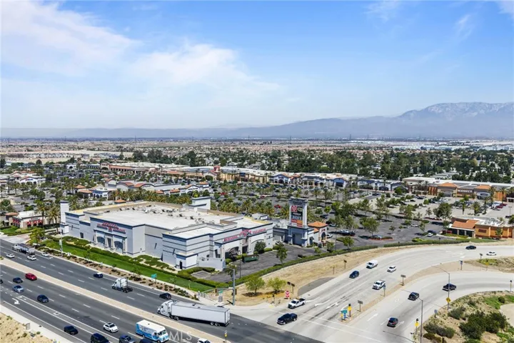 6366 Aquila Way, Eastvale, California 91752