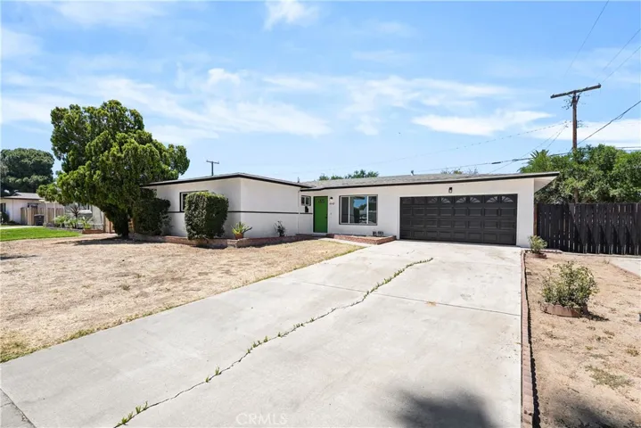 4092 Overland, Riverside, California 92503