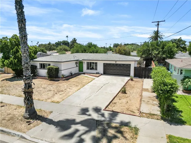 4092 Overland, Riverside, California 92503