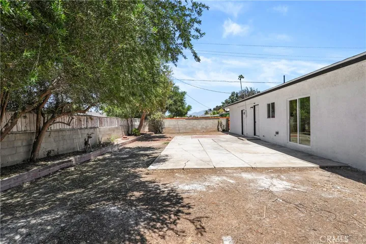 4092 Overland, Riverside, California 92503