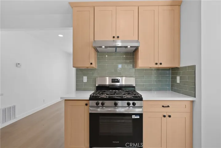 4092 Overland, Riverside, California 92503