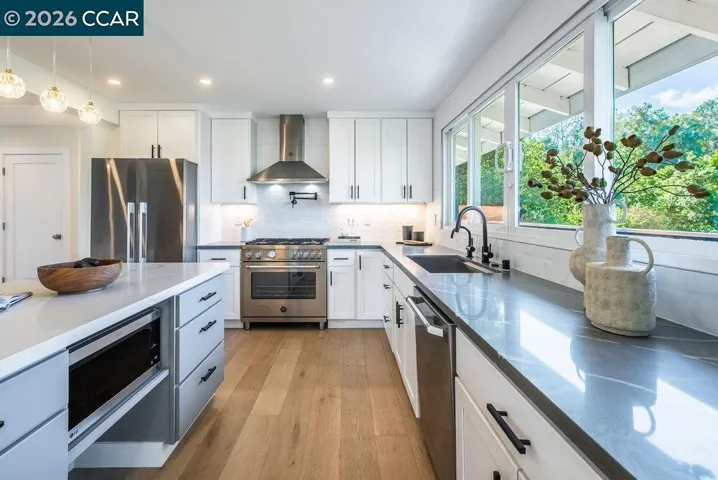1009 Regio Court, Lafayette, California 94549