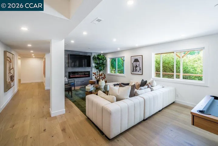1009 Regio Court, Lafayette, California 94549