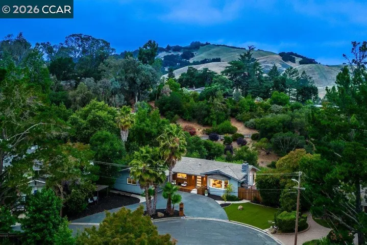 1009 Regio Court, Lafayette, California 94549