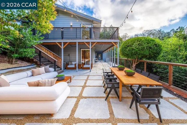 1009 Regio Court, Lafayette, California 94549