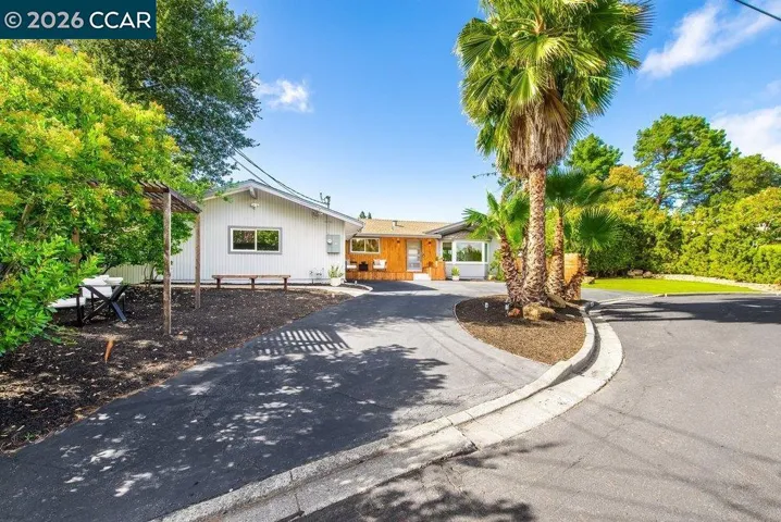 1009 Regio Court, Lafayette, California 94549
