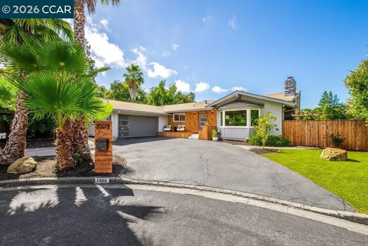 1009 Regio Court, Lafayette, California 94549