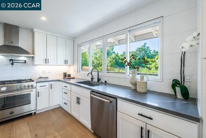 1009 Regio Court, Lafayette, California 94549