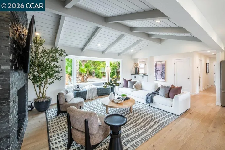1009 Regio Court, Lafayette, California 94549