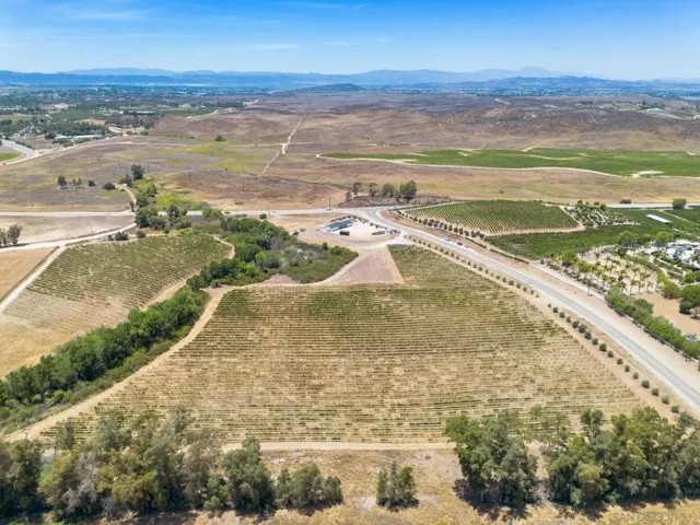 36051 E Benton Rd, Temecula, California 92592