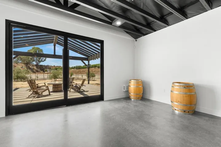 36051 E Benton Rd, Temecula, California 92592