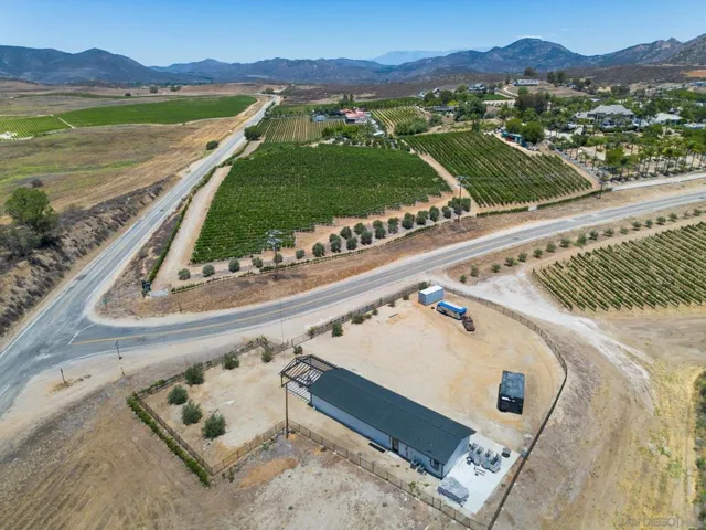36051 E Benton Rd, Temecula, California 92592