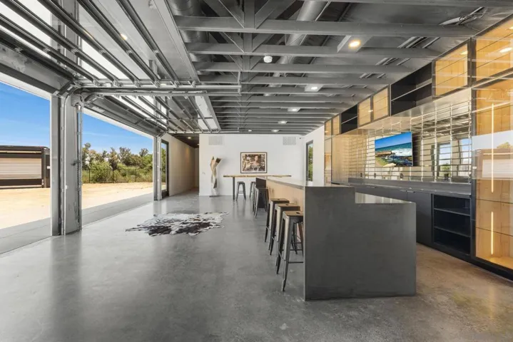 36051 E Benton Rd, Temecula, California 92592