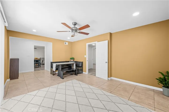 1450 Gulf, Wilmington, California 90744