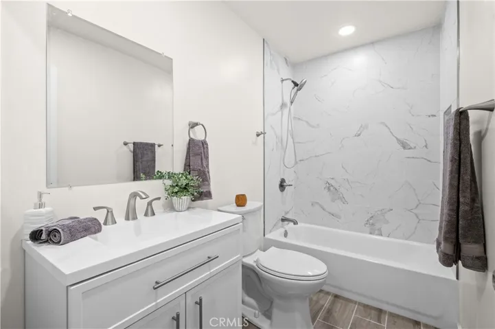 1450 Gulf, Wilmington, California 90744
