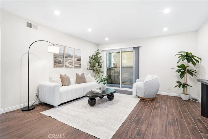 4201 West 5th Street 105, Santa Ana, California 92703