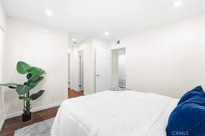 4201 West 5th Street 105, Santa Ana, California 92703