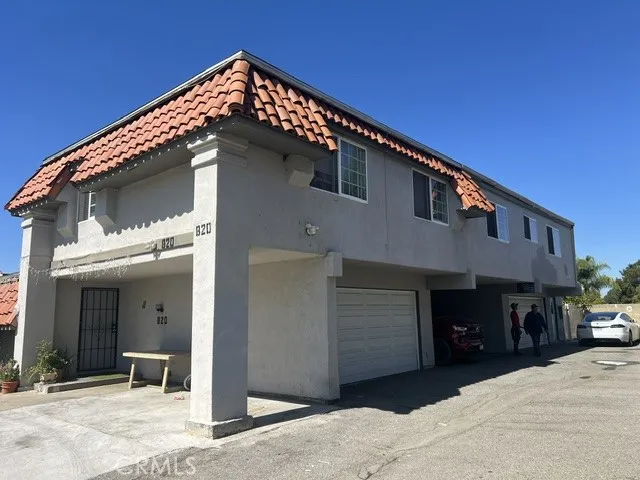 820 N Adele Street D, Orange, California 92867