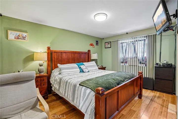 1503 1/2 W Adams, Los Angeles, California 90007
