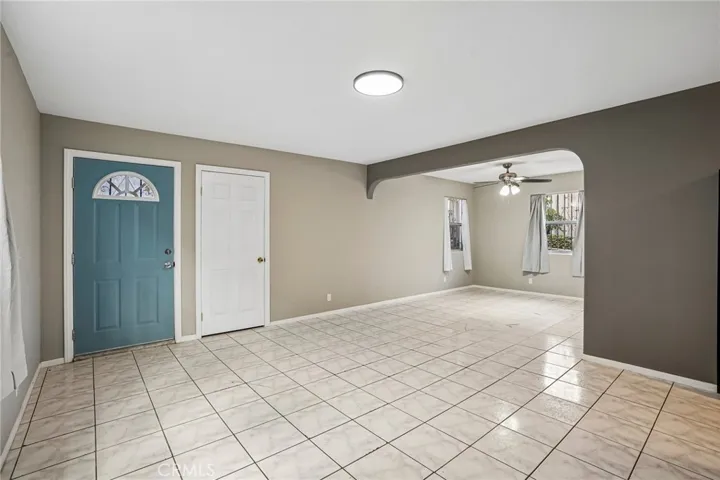 1503 1/2 W Adams, Los Angeles, California 90007
