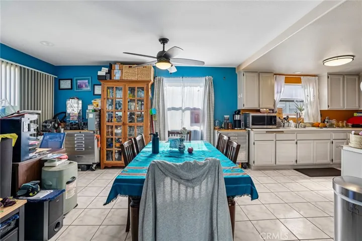 1503 1/2 W Adams, Los Angeles, California 90007