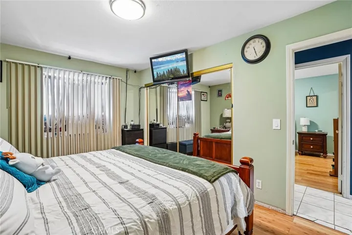 1503 1/2 W Adams, Los Angeles, California 90007
