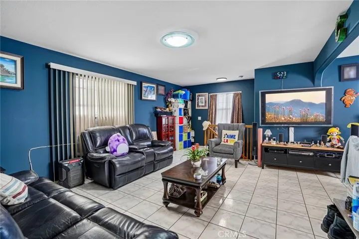 1503 1/2 W Adams, Los Angeles, California 90007